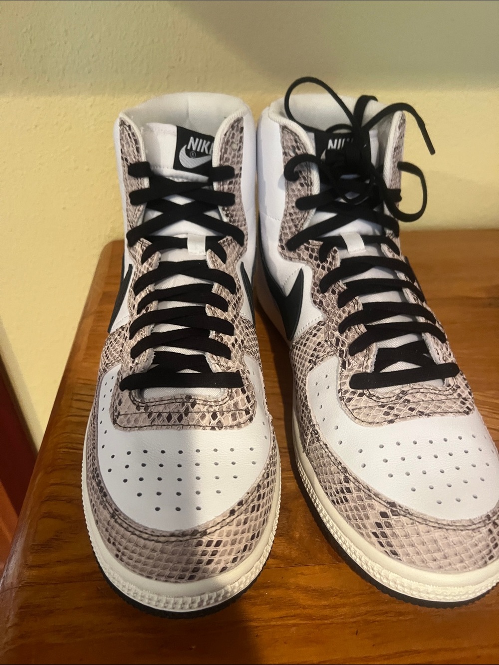Nike Men’s White & Taupe Snake-Print High-Top Sneakers with Black Swoosh